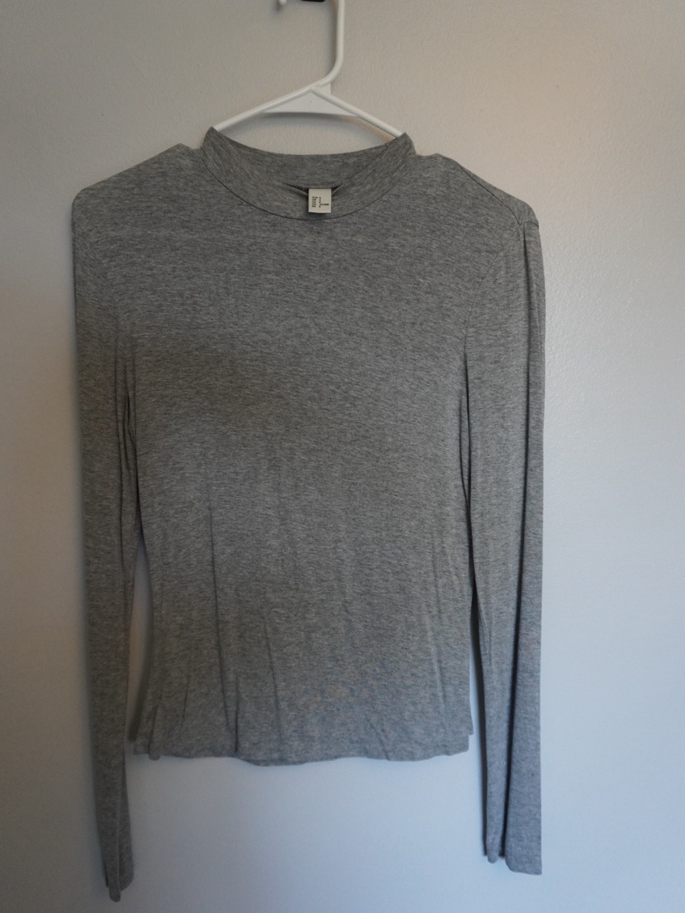 Forever 21 Gray Long Sleeve Mock Neck Top